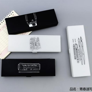青春塑料笔盒SS-11853